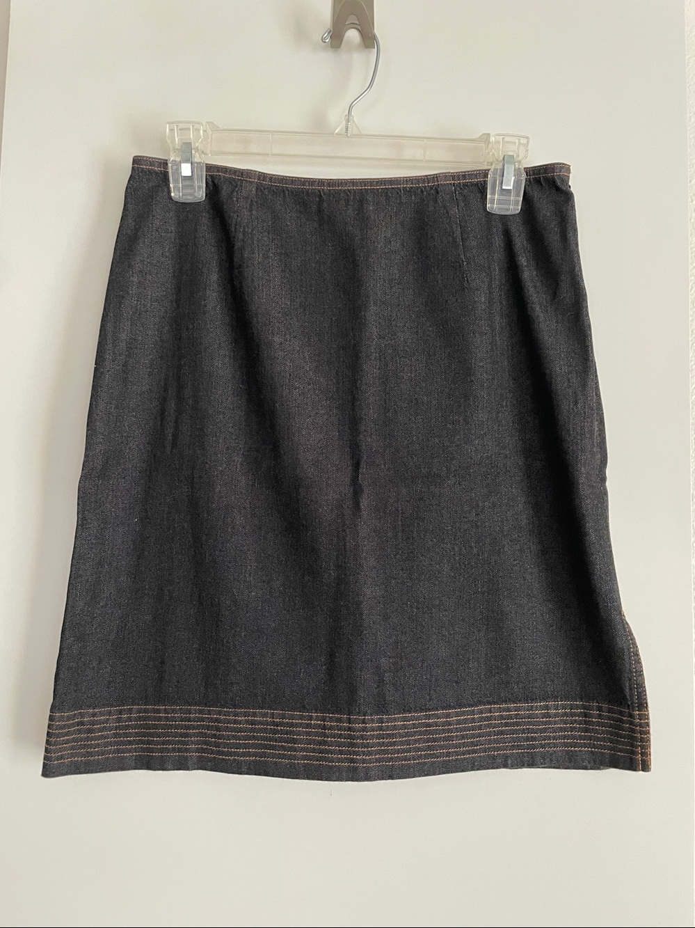 Ann Taylor Cotton Dark Wash Short Denim Skirt NWT new!